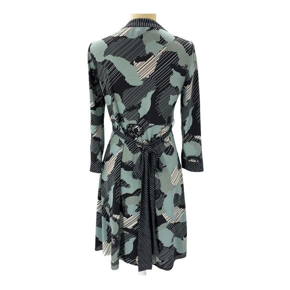 BCBGMAXARIA Long Sleeve Pullover V-Neck Self Tie Dress Size S Knee Length Y2K - Picture 2 of 8